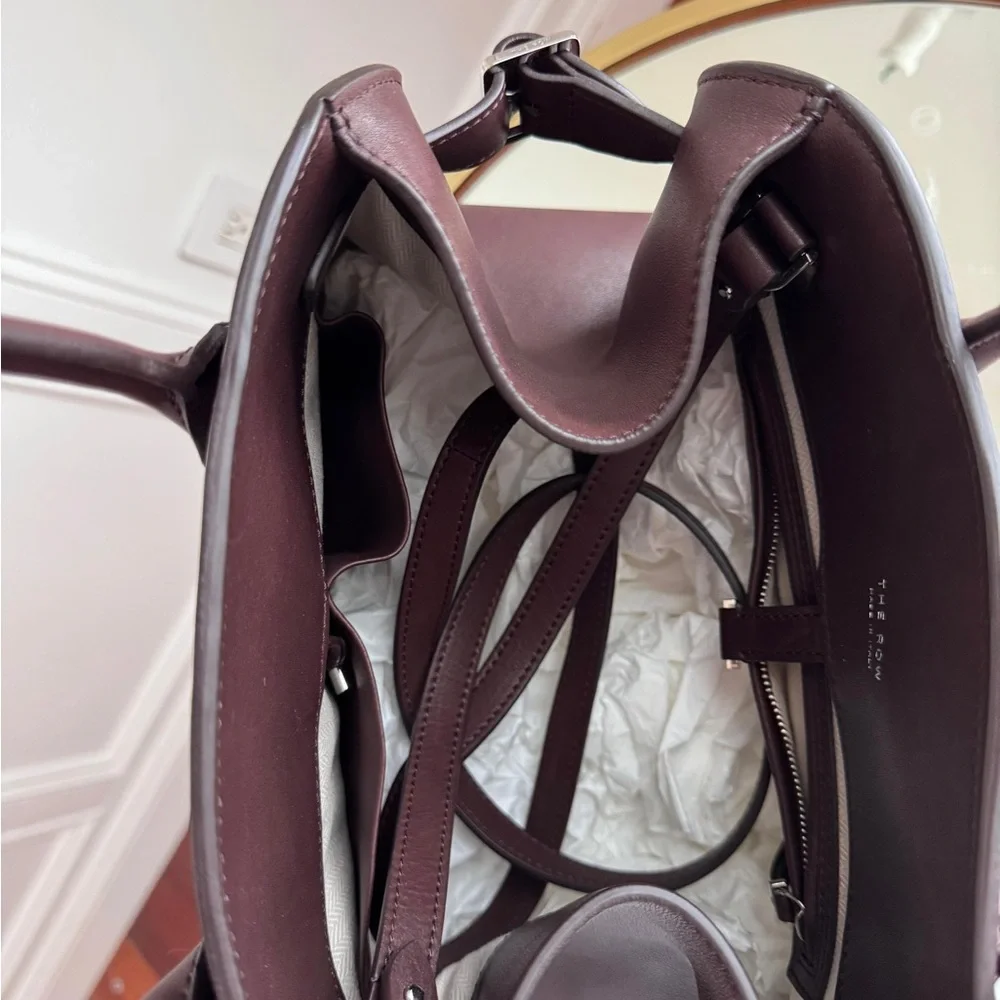 Soft Margaux 12 Bag in Leather - Picture 6 of 8